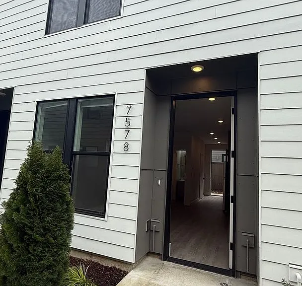 Emerald Townhomes — Photo 30