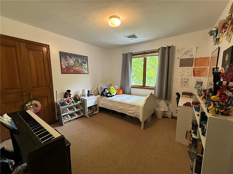 1 Alessandro Dr — Photo 10