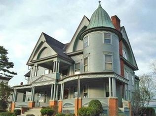 2 Pomeroy Ter, Northampton, MA 01060