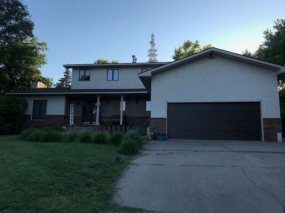 1st image of 1815 Barham Blvd