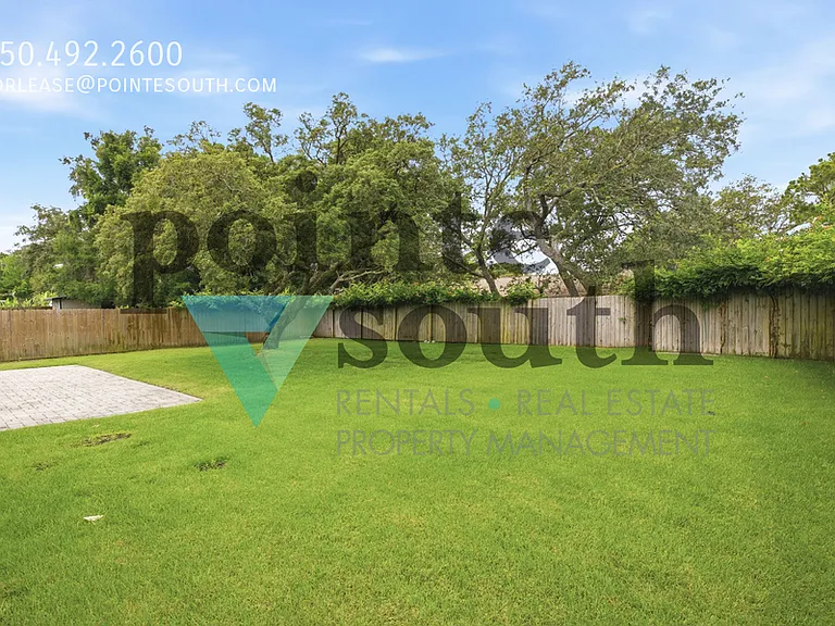 302 Loruna Dr — Photo 38