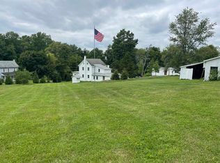 129 Schlossburg St, Alburtis, PA 18011
