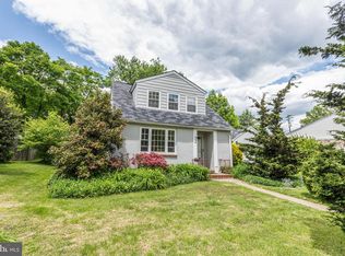 906 Weatherbee Rd, Towson, MD 21286