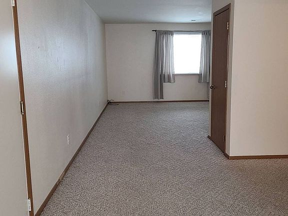 4th image of 1306-1308 Shaker Pl