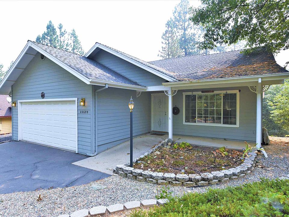1st image of 22699 Cedar Pines Ave