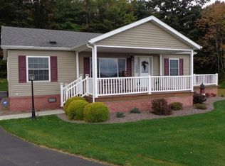 312 Indigo Ln, Somerset, PA