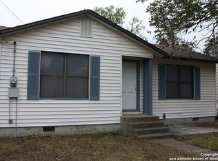 111 Piegan St, San Antonio, TX 78207