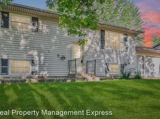 4813 S Holbrook Ave, Sioux Falls, SD 57106