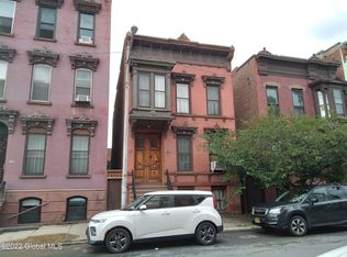 155 3rd St, Troy, NY 12180