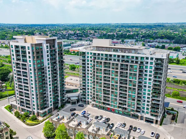 1235 Bayly St #310, Pickering, ON L1W 1L7