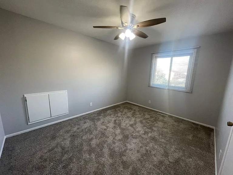 11803 S 27th St — Photo 23