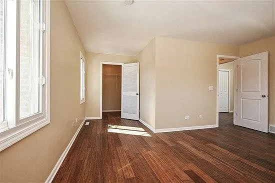 1562 N Harrison St — Photo 9
