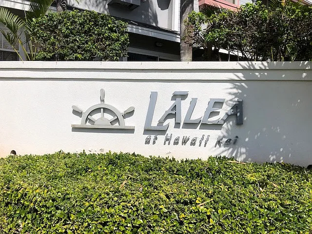 2 Bedroom, 2 Bathroom, 2 Parking (Lalea at Hawaii Kai) — Photo 1