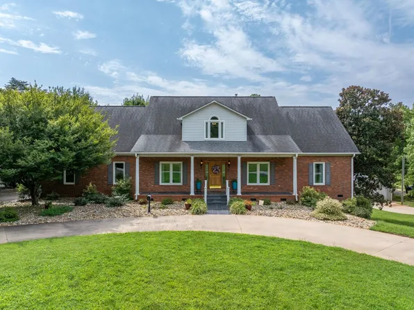 162 Sloans Grove Rd, Spartanburg, SC 29307