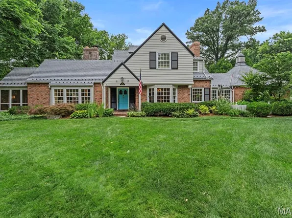 17 Devon Rd, Saint Louis, MO 63122