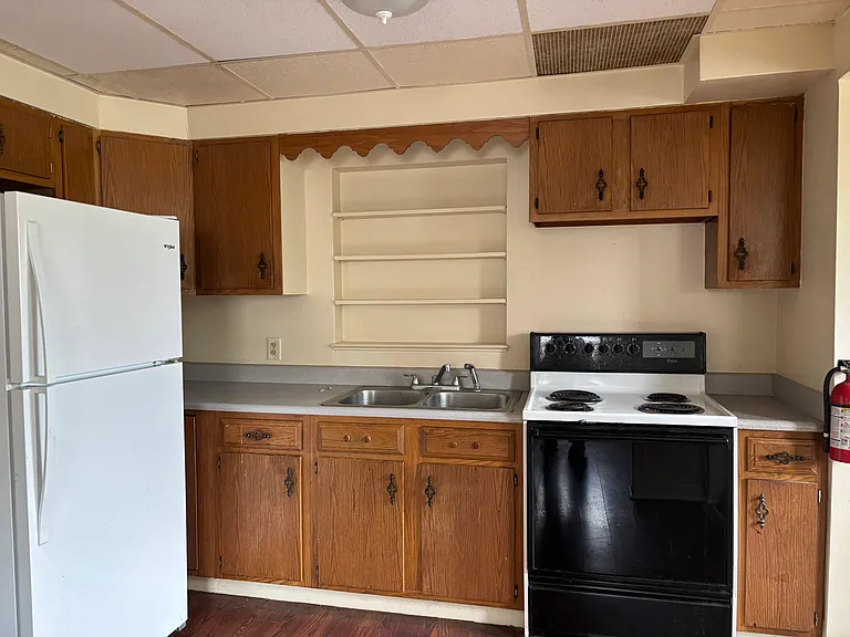 76 Pratt Ave #78B — Photo 6