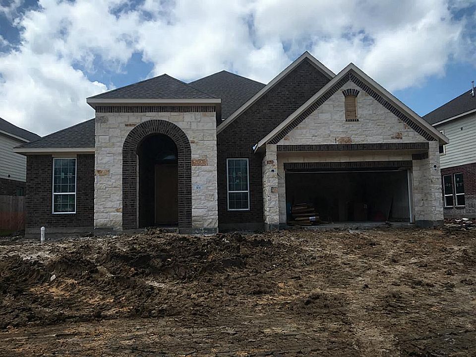 1st image of 315 Stockport Dr