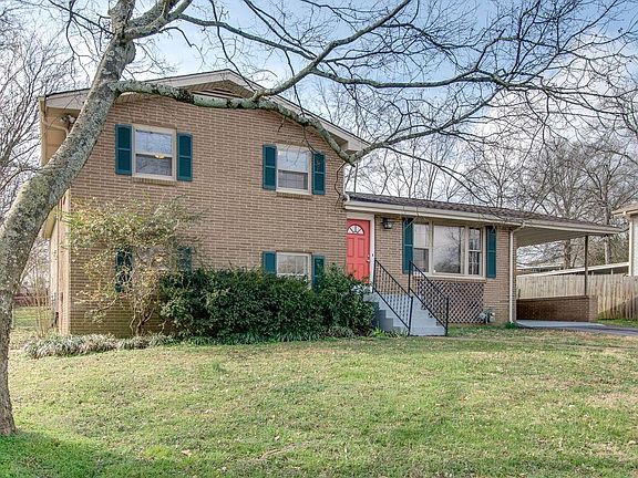 2nd image of 2723 Mossdale Dr