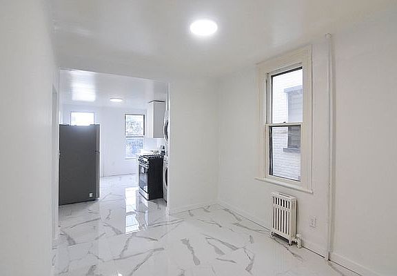 5th image of 335 21st St #1D