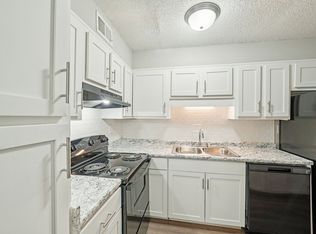 Hills at Hoover Apartments, Birmingham, AL 35216