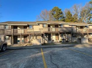 31 8th St NW #5, Arab, AL 35016