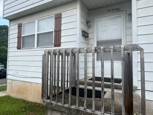526 & 528 Grant Ave #526, Morgantown, WV 26505
