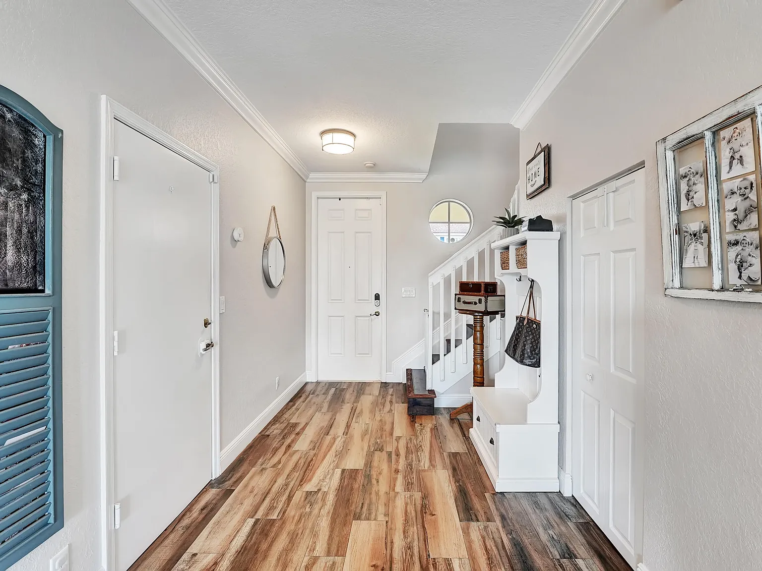 3 bed, 2.5 bath, 1622 sqft, $3,250 — Photo 3