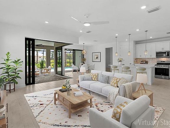 2nd image of 2104 Freemont Way NE