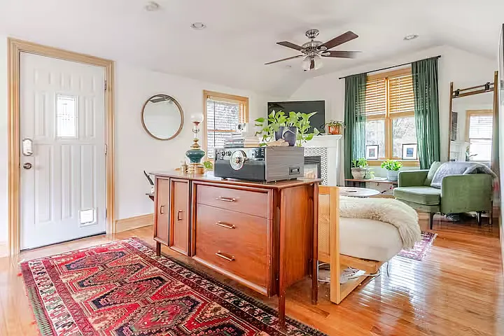 1239 N Monaco Street Pkwy — Photo 8