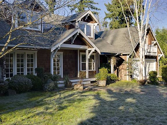 5th image of 2525 212th Ave SE