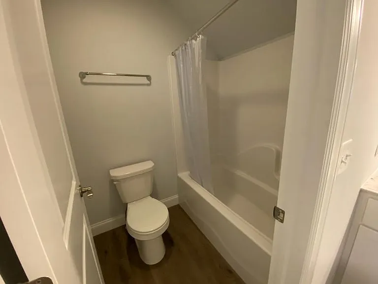 212 Buckton Dr — Photo 12