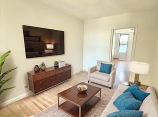 14-16 28th Ave #4, Astoria, NY 11102