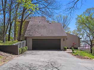 5342 NW Platte Rd, Riverside, MO 64150