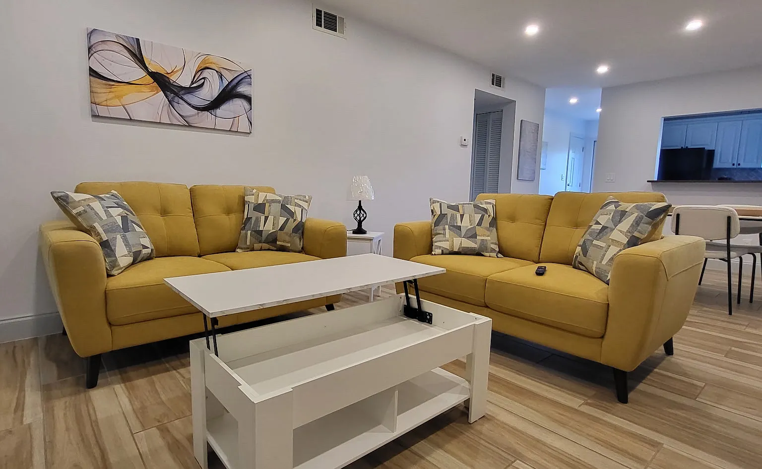 2950 SE Ocean Blvd — Photo 1