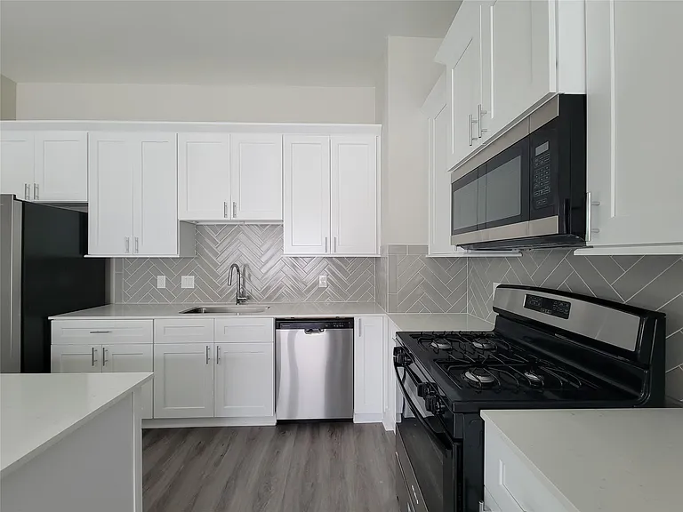 8316 Curry St #A — Photo 24