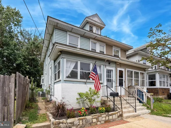 82 Harrison Ave, Morrisville, PA 19067