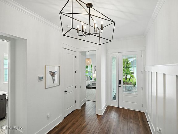 4th image of 211 UNION HILL Drive