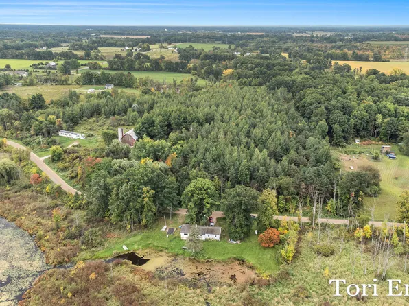 Fuller Rd, Sheridan, MI 48884
