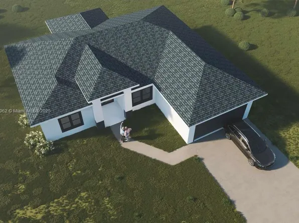 2532 NE 1st Pl, Cape Coral, FL 33909