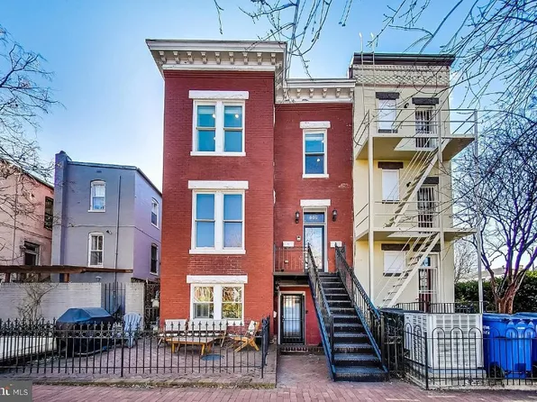 806 Maryland Ave NE APT 33, Washington, DC 20002