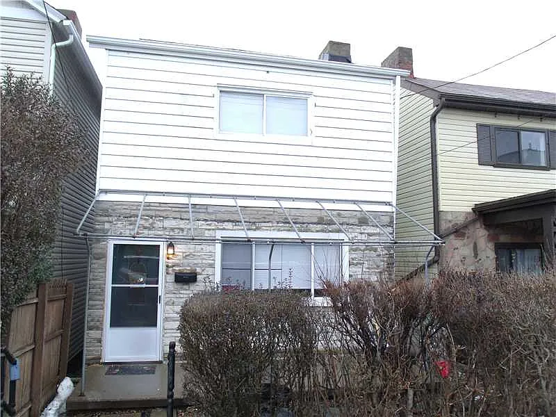 222 Prospect St photo 1