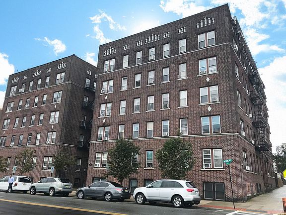5th image of 1415 Palisade Ave APT A3