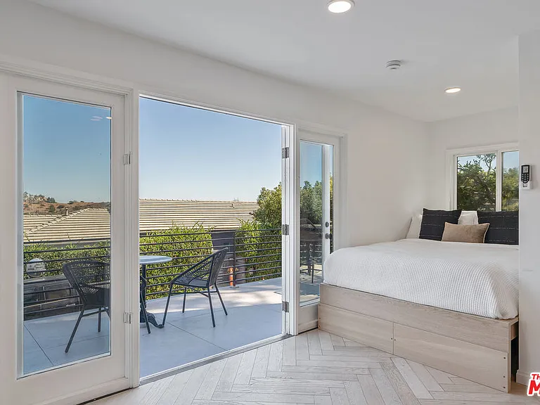 3479 Wonder View Dr — Photo 56