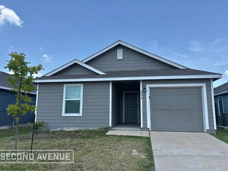 6094 Determine Ln — Photo 1