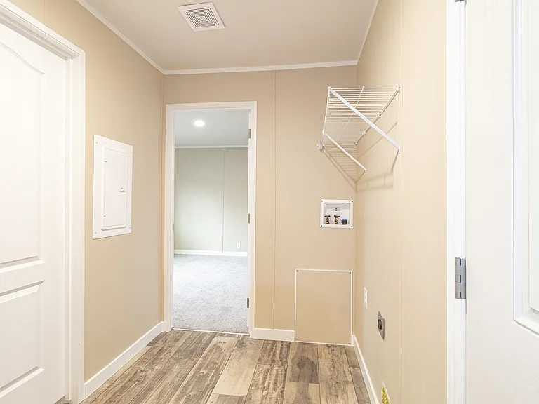 840 W 1st St #10 — Photo 18