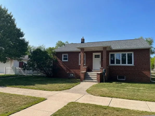 3021 Martha St, Hammond, IN 46323