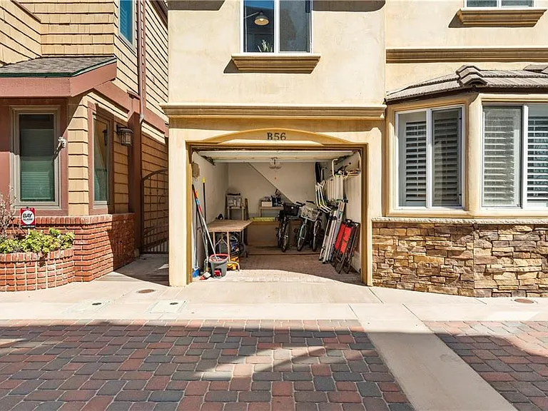 56B Surfside Ave — Photo 4