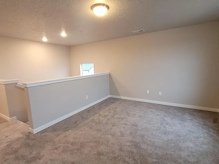 17795 Stony Ridge Ave — Photo 13