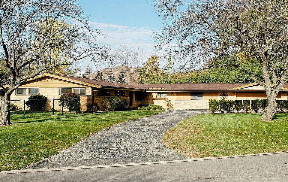 1st image of 5359 Denise Dr
