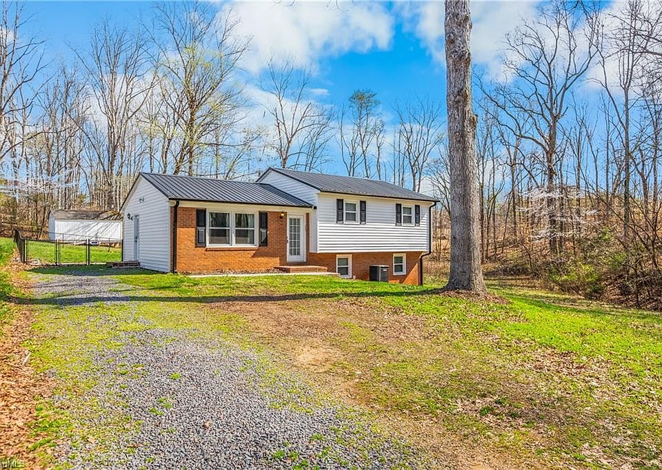 1st image of 885 Tierney Dr